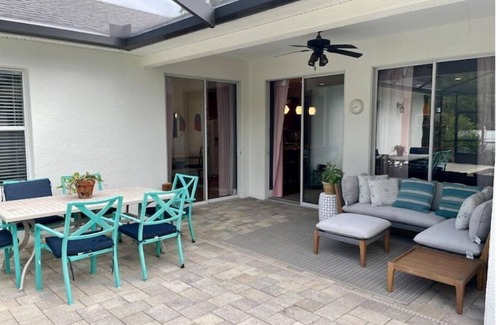 Winter Haven House | Cheerful 4 Bed, 3 Bath Home with Screened Pool