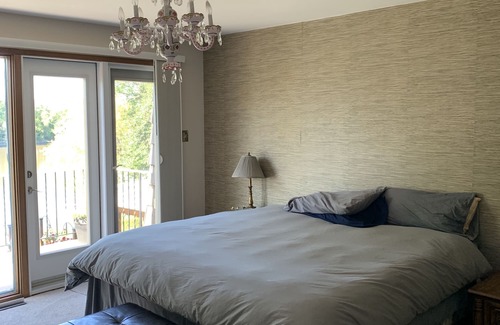 Winnipeg House | Cheerful 4 bedroom house in St. Vital on the Red River