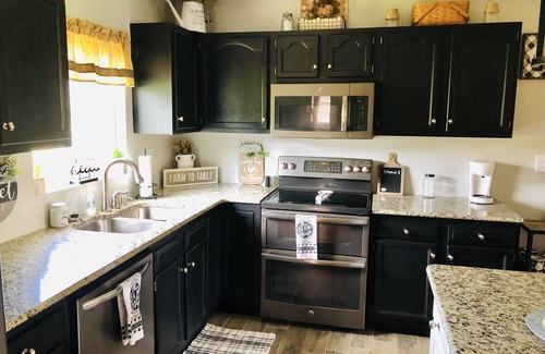 Dandridge House | Cheerful 4-Bedroom In Beautiful Dandridge