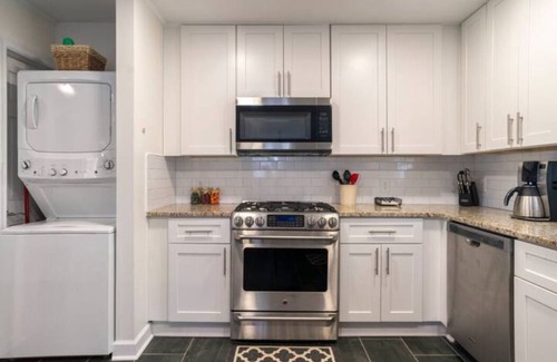 Northeast Raleigh House | Cheerful Family-Friendly Home: Ample Outdoor Space
