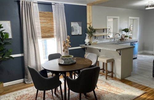 Florence Park House | Cheerful quaint home in prime Tulsa area.