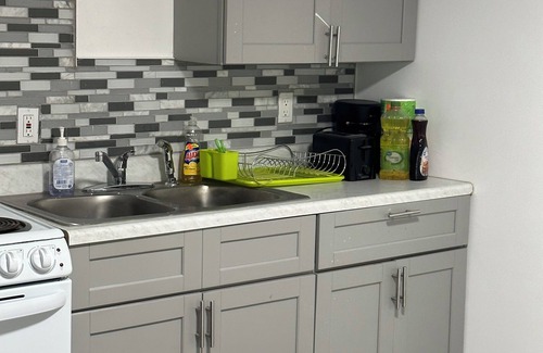 Queens Apartment | Cheerful two bedrooms apt mins to ubs stadium
