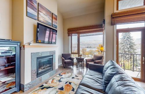 Chelan Apartment | Chelan Resort Suites: The Penthouse Suite (#412)