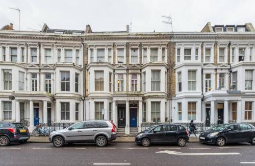 Chelsea Riverside Apartment | Chelsea Superior Apartment - 10 Minutes from Stadium