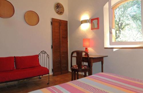 La Bastidonne Bed & Breakfast | chenesverts-bucaille
