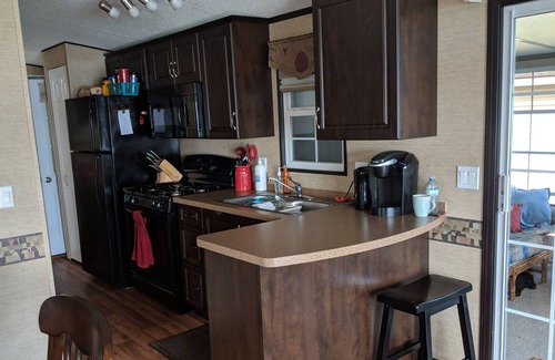 Cherry Valley Cottage | Cherry Beach Family Cottage "on the point"