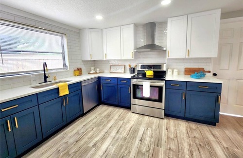 Regency Park House | Cherry Creek Retreat-Pool Home