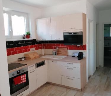 Balatonszemes House | Cherry Tree Cottage, Balatonszemes