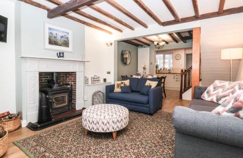 Driffield House | Chestnut Cottage