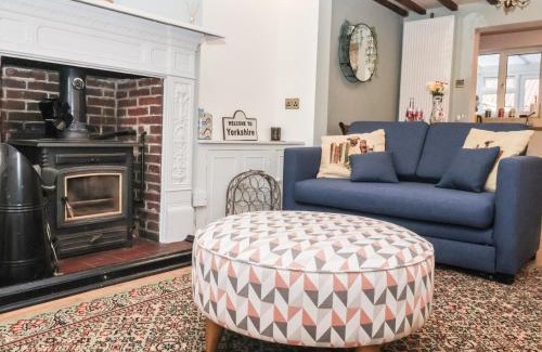 Driffield House | Chestnut Cottage