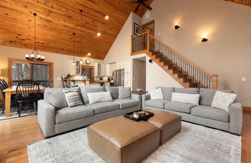 Chestnut Springs House | Chestnut Springs with Wintergreen Advantage
