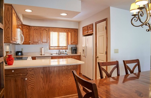 Blowing Rock House | Chetola Resort in BR, Sierra 2, Downtown Blowing Rock