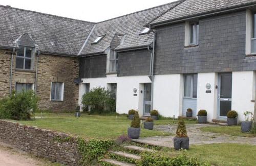 Totnes House | Cheviots Cottage