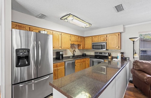 Ono Island House | Cheyenne Retreat Pet Friendly Boater's Paradise