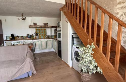 Lauris Apartment | Chez Dragos centre ville Lauris