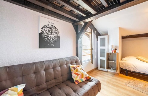 Saint-Gingolph Apartment | Chez malou & hugo vue lac proche suisse & stations !