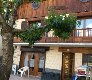 Bourg-Saint-Maurice Apartment | Chez polyte