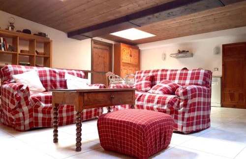Courmayeur Apartment | Chez Soi Taverna Alloggio A Courmayeur