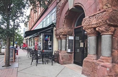 Wilmington Historic District Apartment | Chez Vous - Historic Downtown Loft