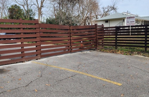 Highlands - Perkins Apartment | Chic 1-bedroom corporate apartment with AC, WiFi in marvelous Baton Rouge
