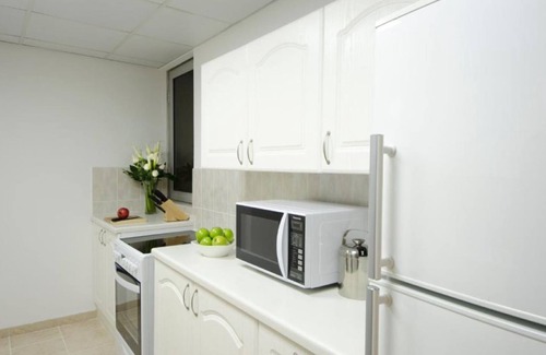 Trade Center Apartment | Chic 1 BR Near Dubai World Trade Center