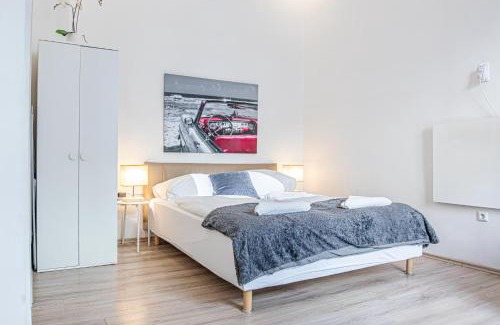 Neulerchenfeld Apartment | Chic 1BR, 7 Min Walk to Stadthalle Perfect Stay