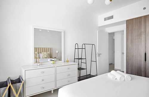 Al Sufouh 1 Apartment | Chic 1BR APT Rahaal 2 MJL