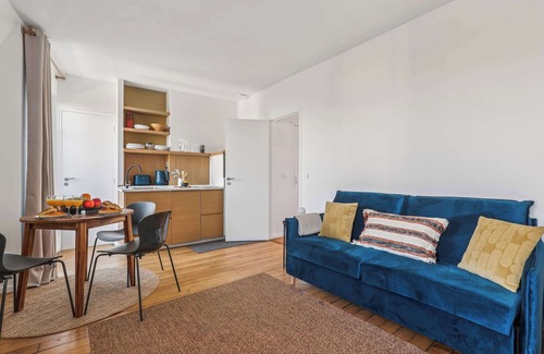 Enfants-Rouges Apartment | Chic 1BR in the Heart of Le Marais - Bretagne