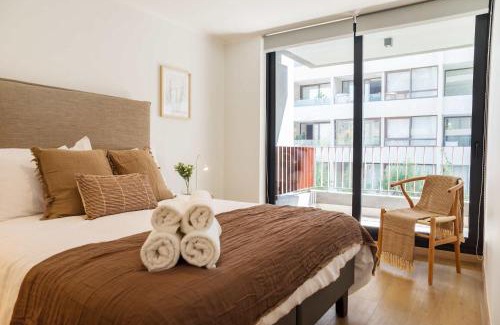 Apoquindo Apartment | Chic 1BR Oasis for 3 in Lively Las Condes