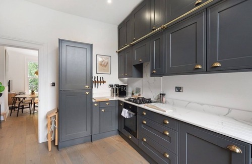 Clapham House | Chic 2BR/2BA - Clapham Common