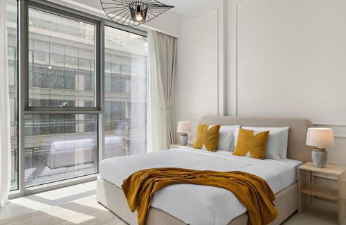 Al Safa Apartment | Chic 2BR plus Maid in Jumeirah Vicinity
