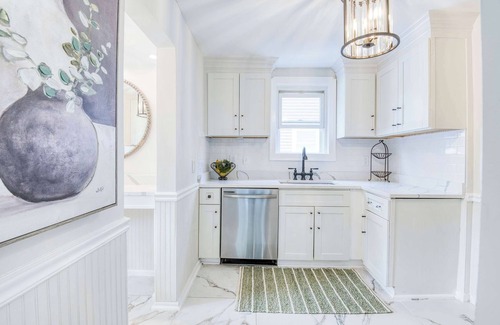 University Heights House | Chic 3BR Cleveland Home | Designer Touches & Comfort