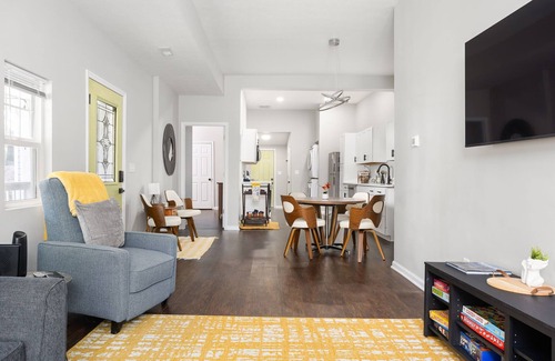 Fountain Square House | Chic 3BR | Fire Pit | Private Yard