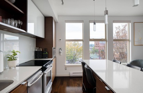 Downtown Victoria Condo | Chic and Cozy Condo in Old Town Victoria