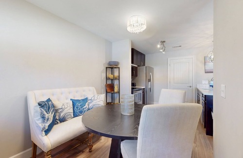 Southeast Pensacola House | Chic coastal home w private pool, close to downtown & beach