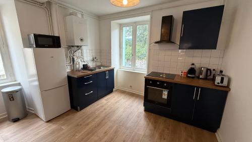 Noiretable Apartment | CHIC & COSY NOIRETABLE F2 53m2 WIFI SMART TV NETFLIX