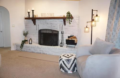 Ruidoso House | Chic Country Home in the Woods with Hot Tub