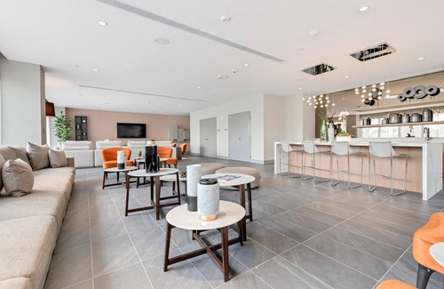 Doral Condo | Chic Doral Haven: 2BR Deluxe