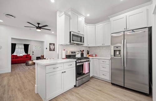 Boulevard Park House | Chic Midtown Gem Near Capitol & McKinley Parks!
