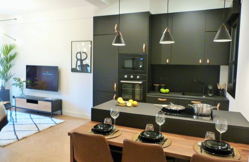 Gros Apartment | Chic Miracruz, new apartment in Gros
