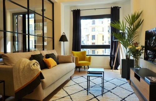 Gros Apartment | Chic Miracruz, new apartment in Gros
