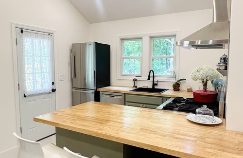 Sag Harbor House | Chic New Cottage in Sag Harbor