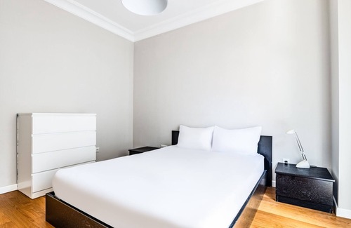 Suadiye Apartment | Chic Residence 5 min to Bagdat Ave in Kadikoy
