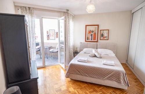 Prizren Apartment | Chic Riverview Apartment