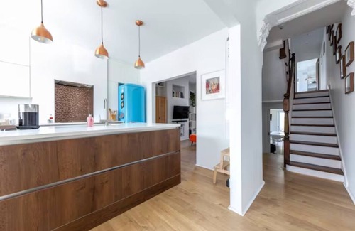 New Cross House | Chic semi-detached house with a private garden, SE