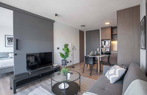 El Golf Apartment | Chic & Spacious 2BR Retreat Steps from Metro