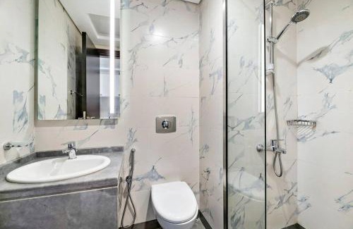 DIFC Apartment | Chic Urban Escape at Studio MAG 422