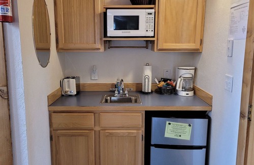 Winthrop House | Chickadee-Wolf Creek 2-Bdrm/2 Bath Country-Townhouse & Loft, Winthrop