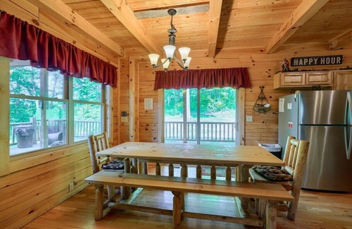 Laurelville Cabin | Chief Logan Lodge | Hocking Hills