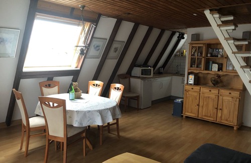 Feriendorf Eichwald House | Child- and dog-friendly holiday home with terrace and large garden